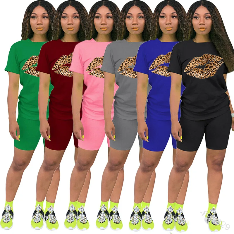 

Женский комплект с шортами, летний спортивный костюм для отдыха с принтом губ и леопарда, облегающие короткие брюки-карандаш со средней тал...