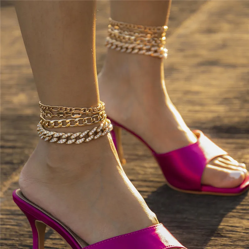 

Personalized Multi-element Punk multi-layered Footwear for women, exaggerated Retro diamond-studded Cuban Buckle Anklet