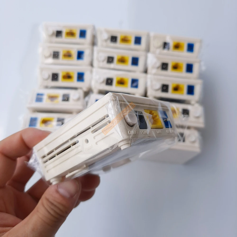 10 шт. Подержанный hg8310m hg8010H 1GE GPON EPON ONU ONT английская версия с адаптером питания FTTH