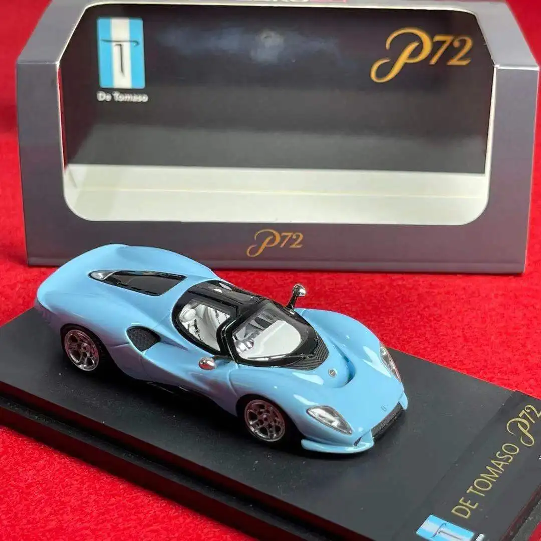 

PEAKO 1:64 De Tomaso P72 Pink blue Resin Model Car