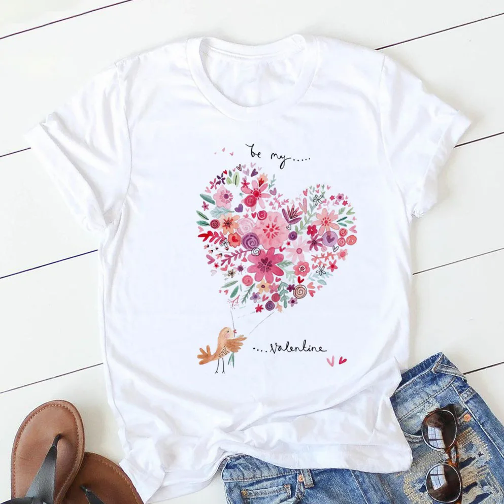 

Women T Shirts Love Heart Printed Korean Fashion Graphic Summer Tops Woman O Neck Female Clothes Tees Shirts for Girls