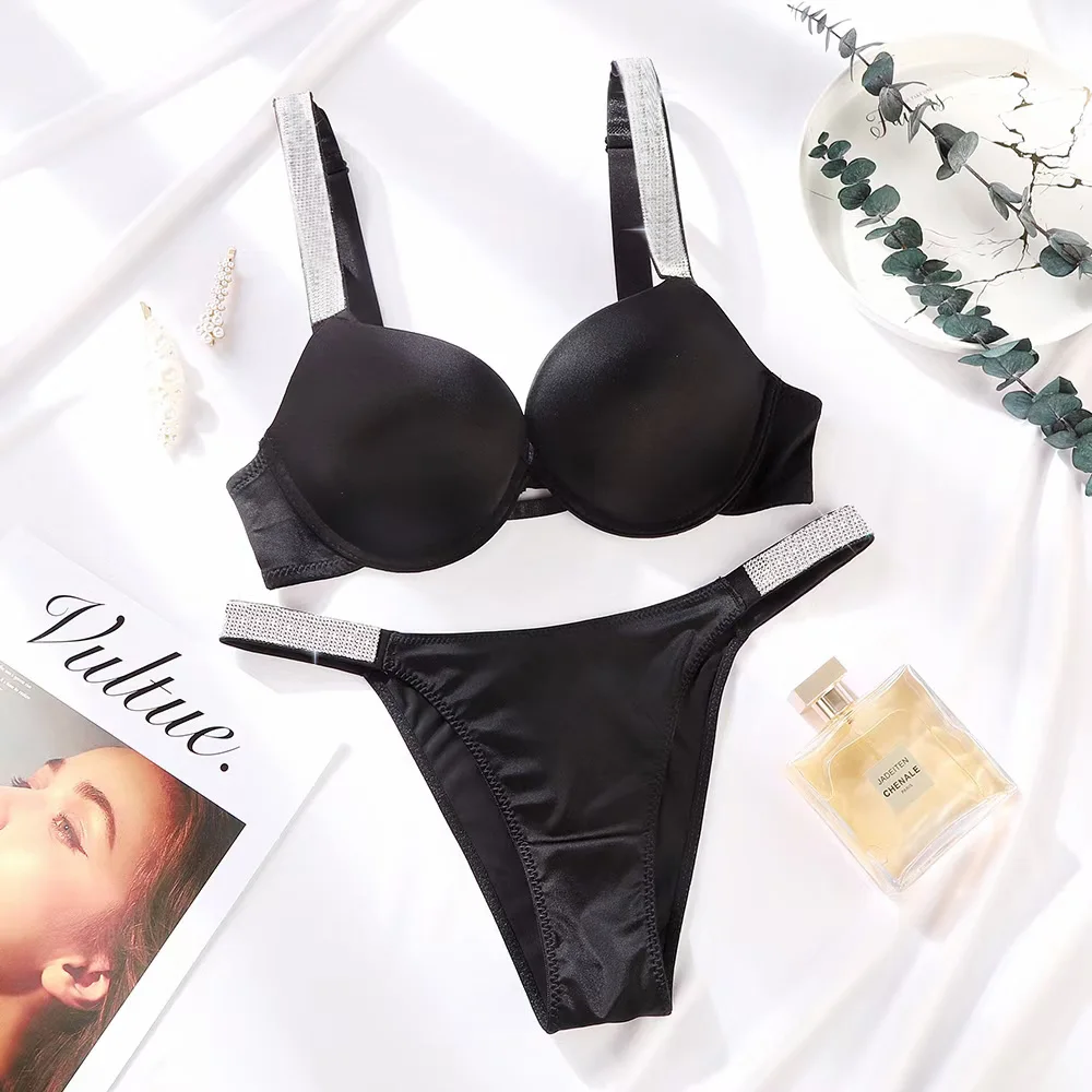 

Стразы бесшовный бюстгальтер с надписью сексуальные трусики без косточек комплект нижнего белья для девочек бюстгальтер пуш-ап роскошные ...