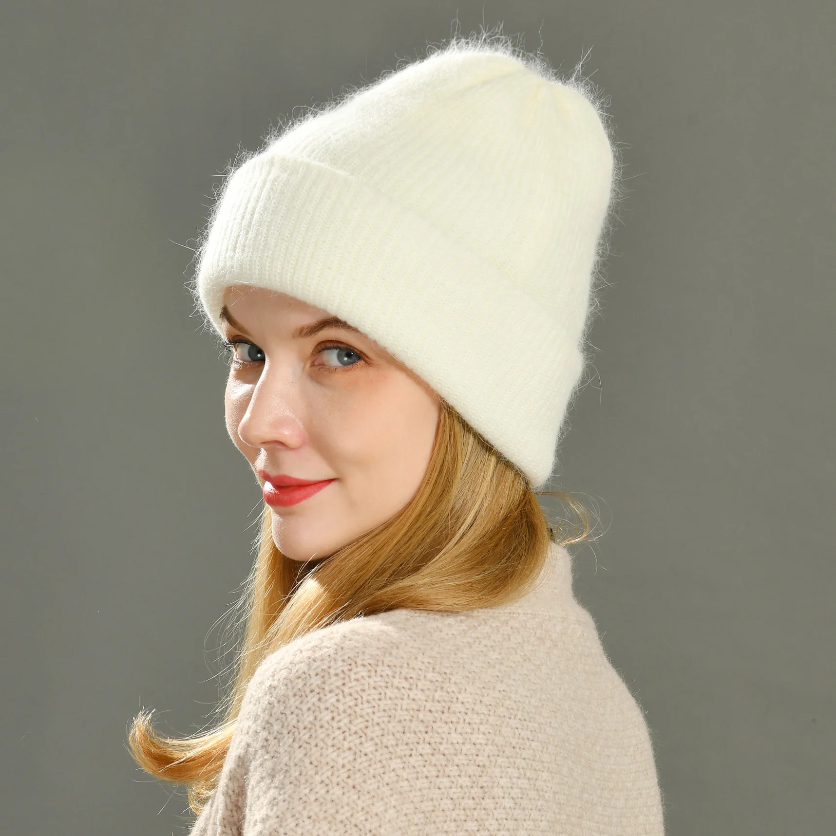 

2021 New Winter Hat for Women Rabbit Cashmere Knitted Beanies Thick Warm Vogue Ladies Wool Hat Female Beanie Hats
