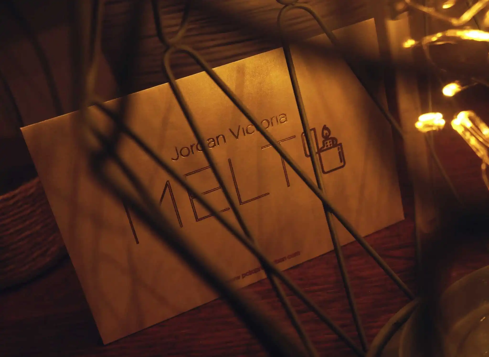 

2020 Melty By Jordan Victoria-Волшебные трюки