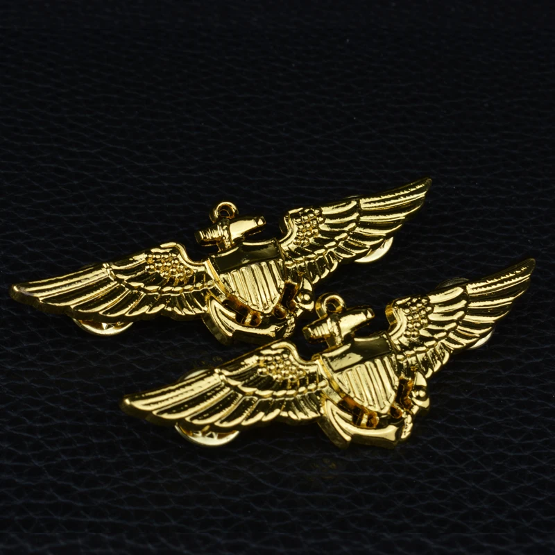 Американский промежуточный пилот позолоченный металлический значок креативный