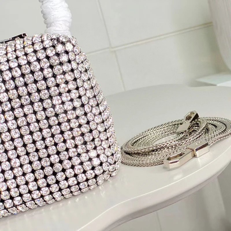 

Women's bag Big King Flash Diamond Women's Bag 2021 New Underarm Bag Full of Diamonds Mini Diamond Rhinestone Small Square Bag