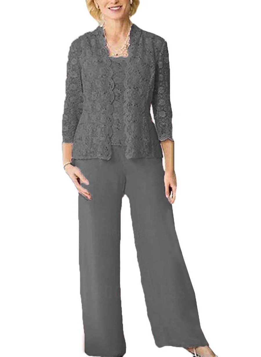 Женский костюм из трех предметов элегантный облегающий для матери невесты