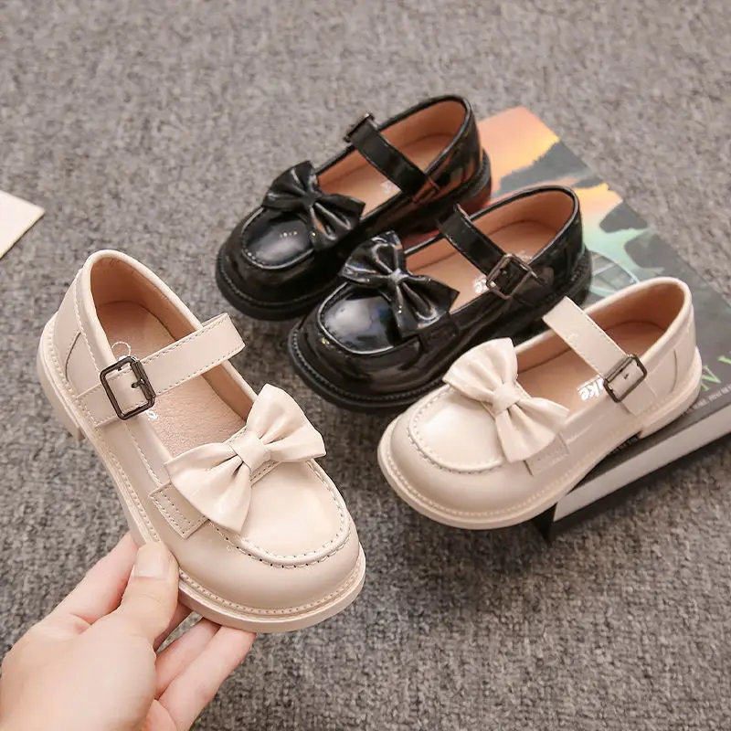 

Girls' leather shoes spring and autumn new black princess shoes British style soft sole student performance shoes dress shoes