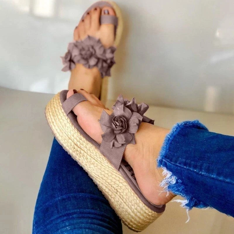 

Women Casual Daily Flower Slip On Platform Sandals 2020 Summer Cute Ladies Beach Flat Shoes Female Sandals
