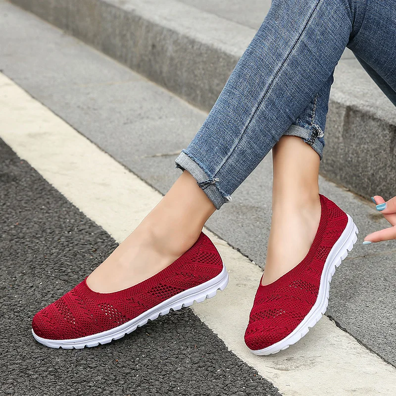 

Tenis Femme Ultralight Women Shoes Fashion Casual Shoes for Woman Comfy Knitted Female Flats Shoes Casual Slip On Ladies Big 42