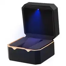 watch box with light