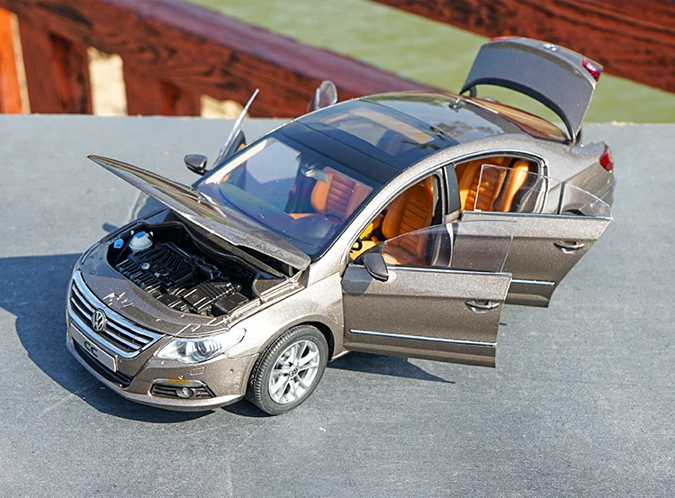 Оригинальная Авторизованная фабрика литая под давлением 1:18 модель автомобиля VW