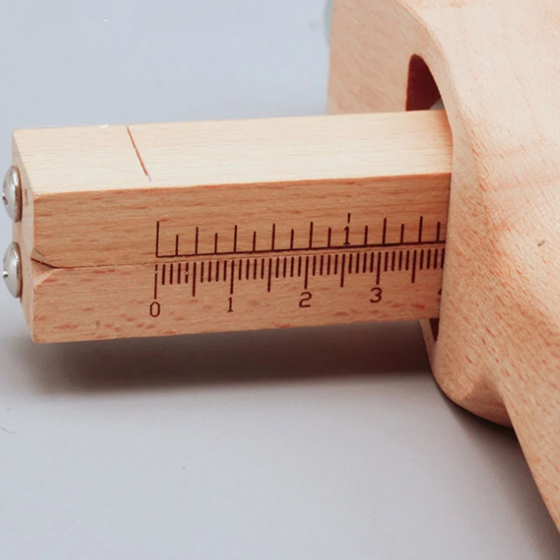 

Adjustable Leather Strap Cutter Leathercraft Strip Belt DIY Hand Cutting Wooden Strip Cutter Leather Tools