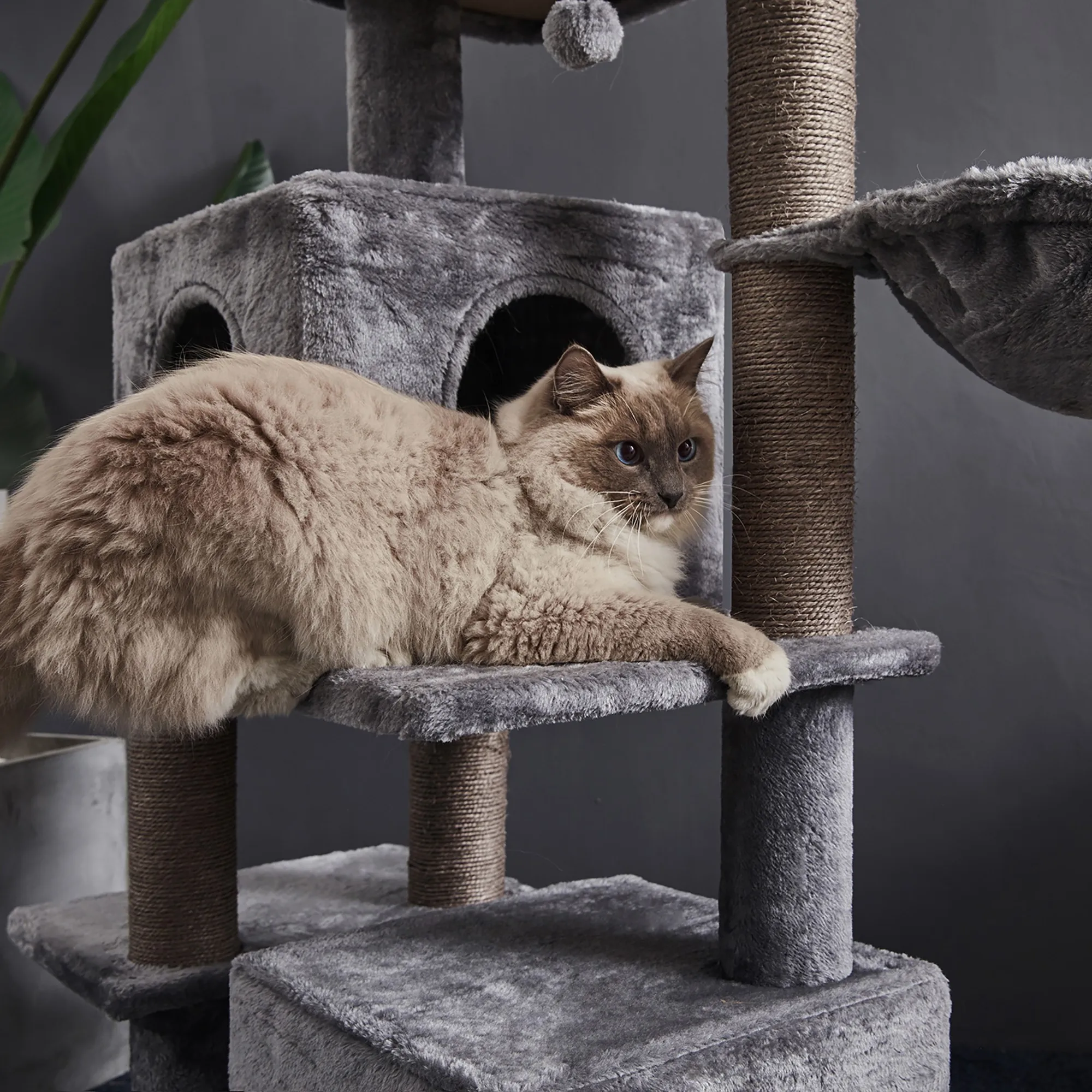 

45 Inches Multi-Level Cat Tree with Sisal-Covered Scratching Posts Replaceable Dangling Ball Hammock and Condo for Large Cats