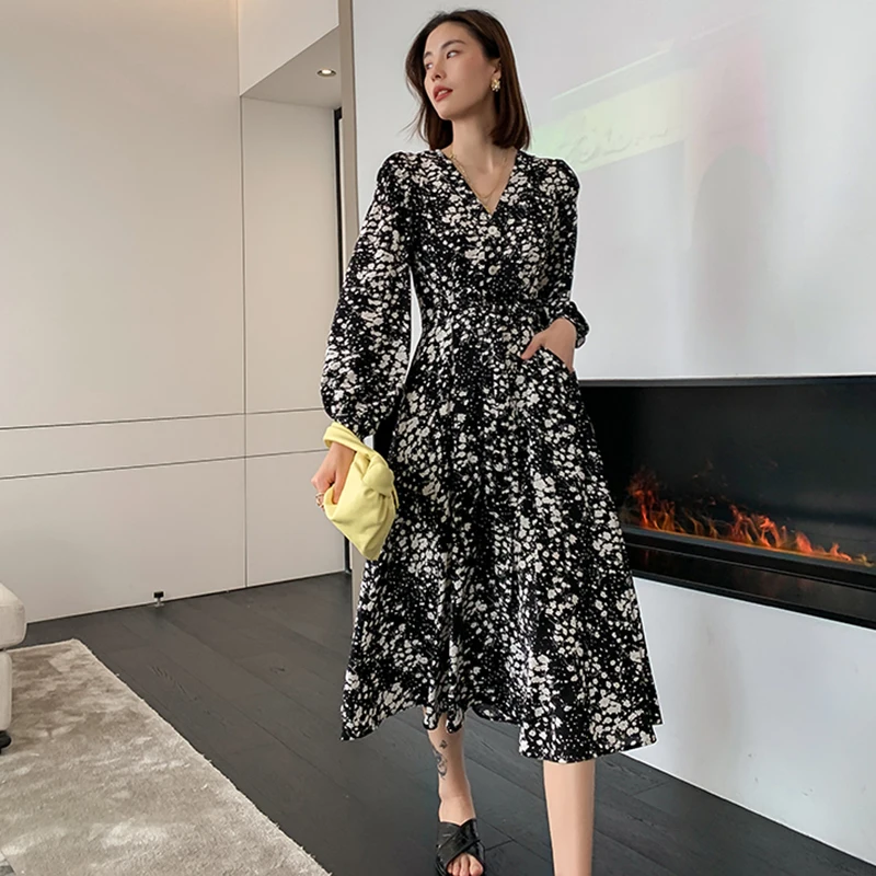 

SHENGPALAE Elegant Foloral Derss Women's Summer 2021 New V-neck Loose Lace Up Waist Long Sleeve Mid-calf Dresses Female 5C926