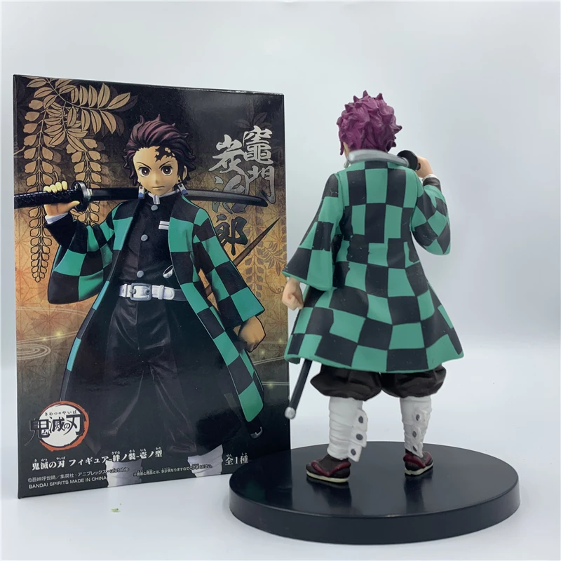 Демон убийца Kimetsu без Yaiba камадо Tanjirou держащий меч постоянного из ПВХ движущаяся