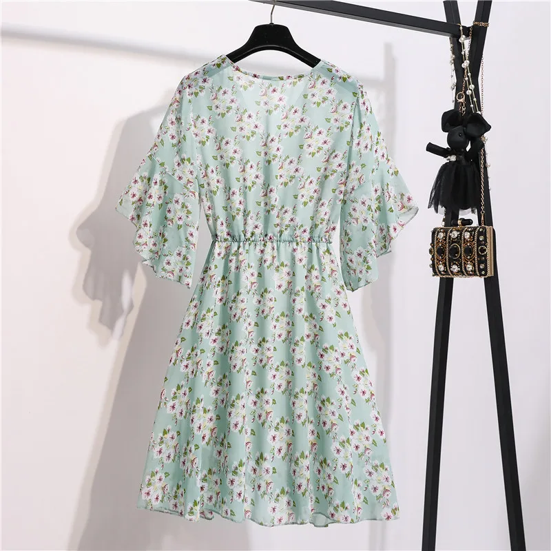 Женское шифоновое платье до колена с v-образным вырезом и принтом на весну лето