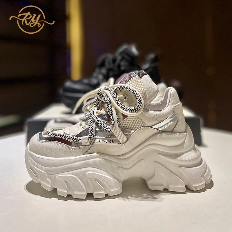 

RY-RELAA European womens shoes Genuine Leather platform sneakers 2021 Autumn and winter new Womens plus fleece sneakers ins tide