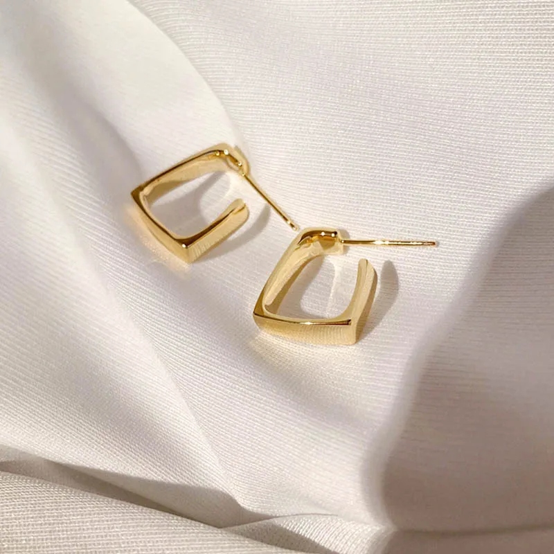

Korean Fashion Gold Earrings for Women Square Stud Earrings Jewelry 2021 Trend Jewelry Summer Fall Jewelry Earring Gift