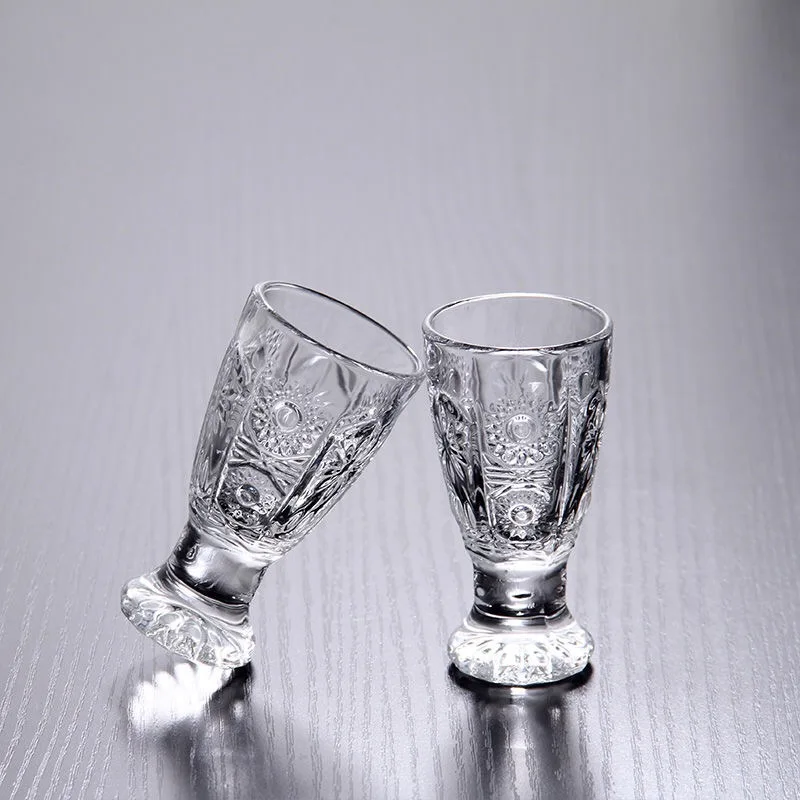 

40ml Creative Engraved Glasses Lead-free Wine Glass Mini Glass Cups For Tequila Home Bar Party Drinkware Glass Cup Set of 6