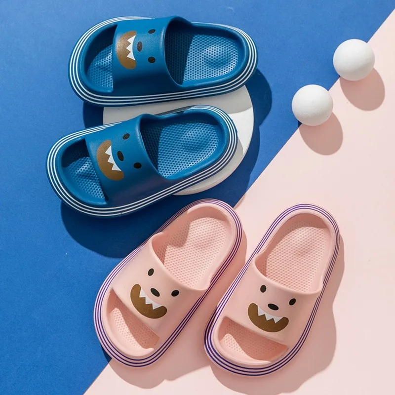 

Children's Slippers Summer cute Beach Shoes For Boys Girls Waterproof Antiskid Bathroom Kids Slippers Soft Children Slippers