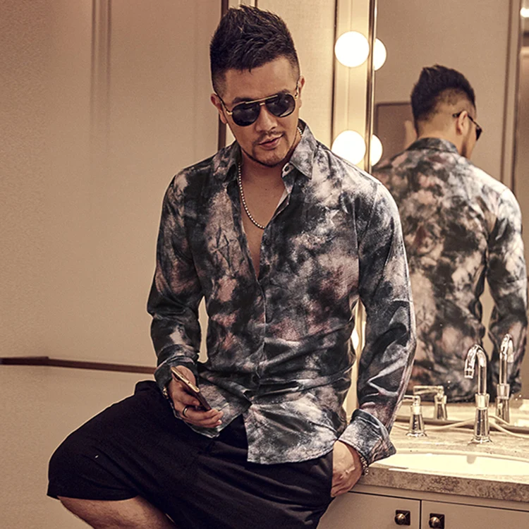 2021 Бесплатная доставка Новая драпированная тонкая мужская рубашка с цветочным