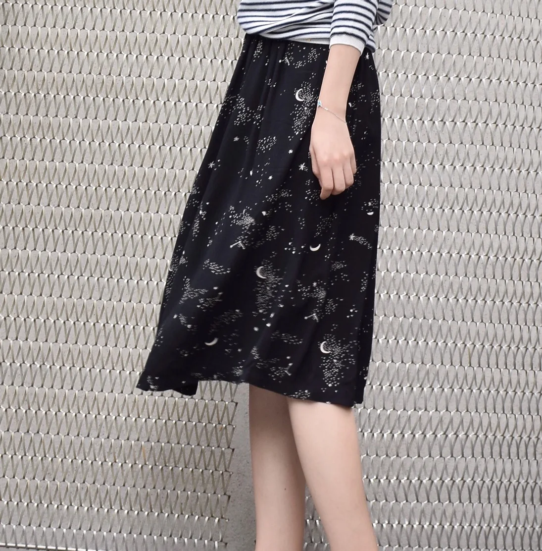 Облегающая трапециевидная юбка средней длины с принтом звезды/Луны|Женские юбки|