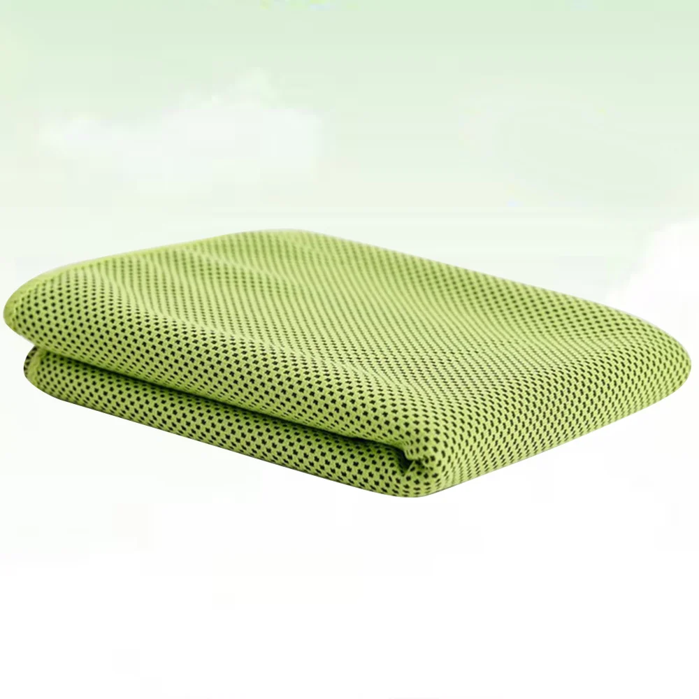 

1PC Quick Dry Sports Towel Cooling Fitness Microfiber Towel for Running Camping Yoga Gym (Rosy)