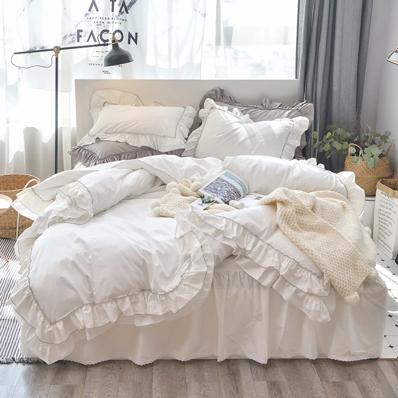 Роскошный комплект постельного белья белого цвета в Корейском стиле из 4
