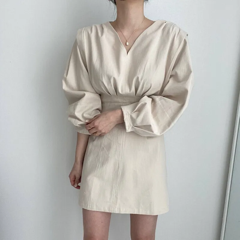 

PLAMTEE 2022 Autumn Women Dress V-Neck Long Sleeves Fashion Casual All-Match Slim High Waist Korean Hot Female Solid Color