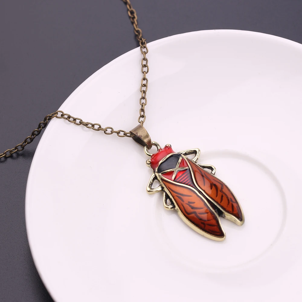 Модные реалистичные насекомые кулон ожерелье Цикада похож на тараканов свитер