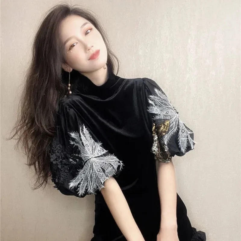 

Women Blouse Black Lantern Half Sleeve Embroidery Sequins Spring Woman Velvet Beading Shirts Temperament Vintage Ladies Tops