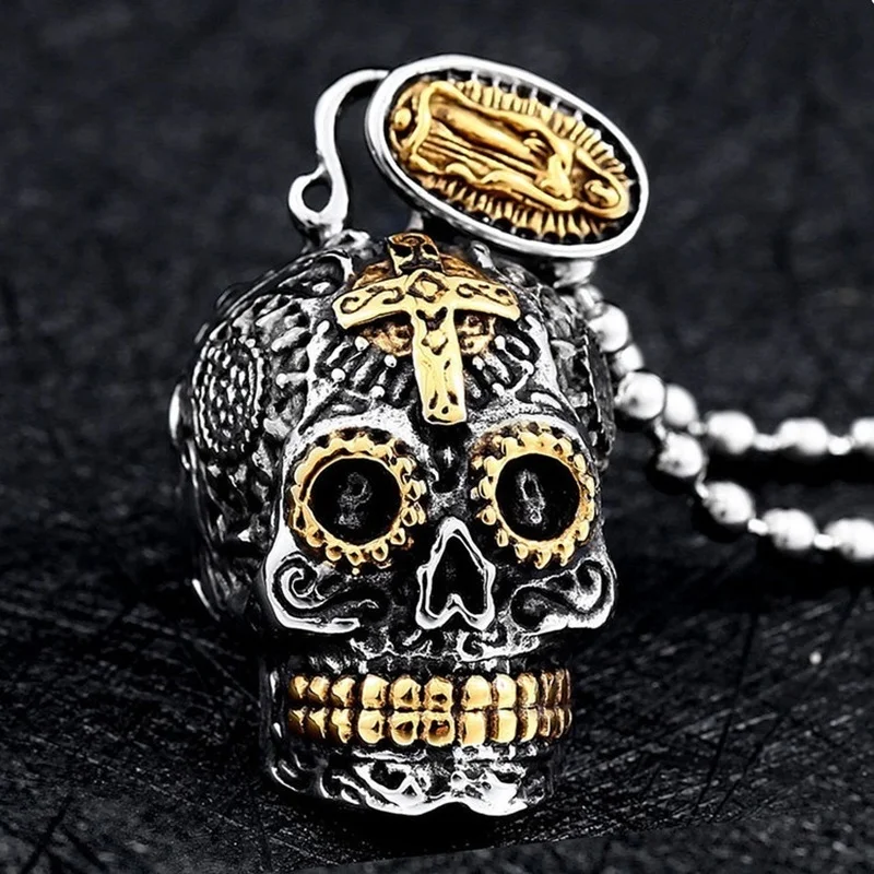 

Popular fashion retro style men domineering carved cross skull necklace hip hop party locomotive accessories gift wholesale