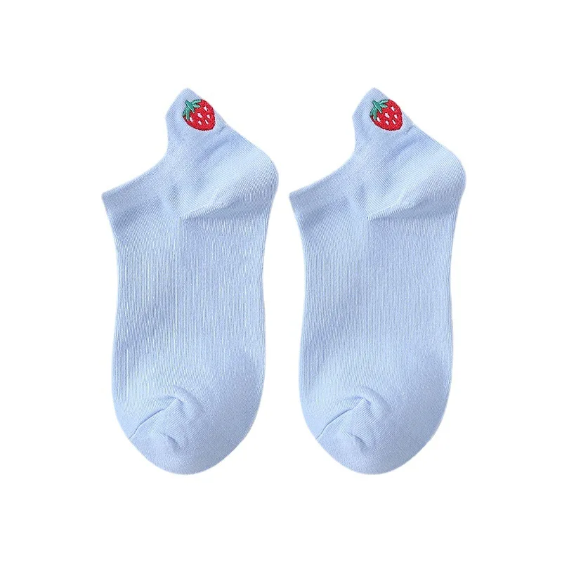Носки женские хлопковые с вышивкой клубники повседневные модные Универсальные