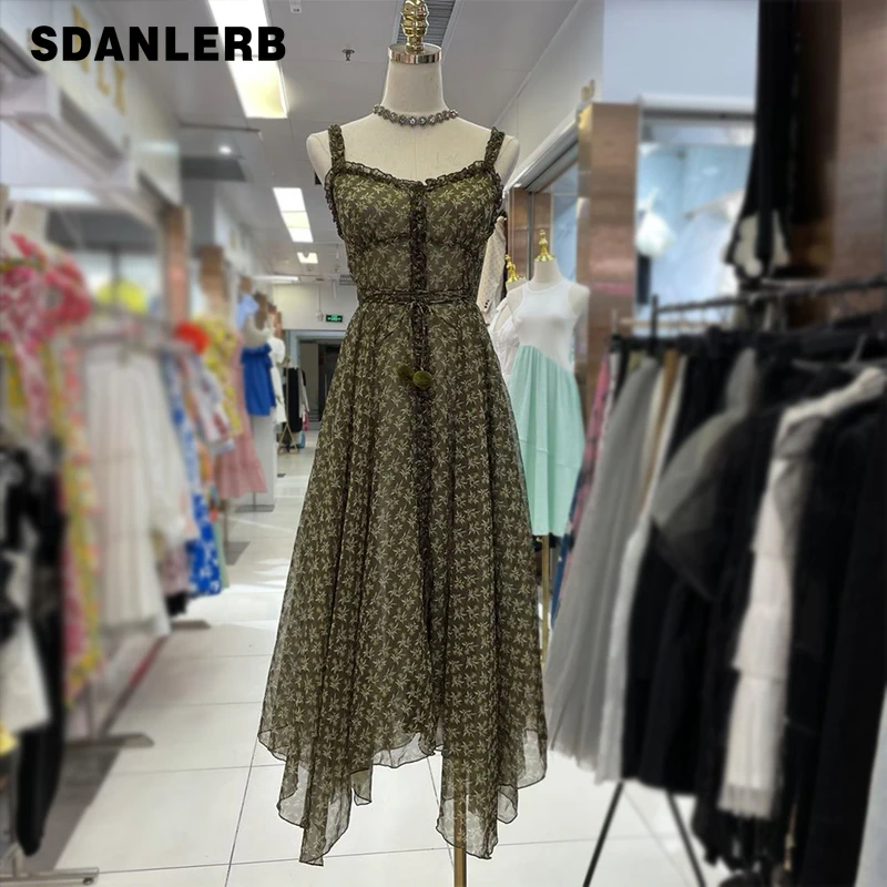 

2021 Summer New Strap Long Dress French Style Temperament Elegant Printed Retro Artificial Silk Lace Lining Maxi Dress for Women