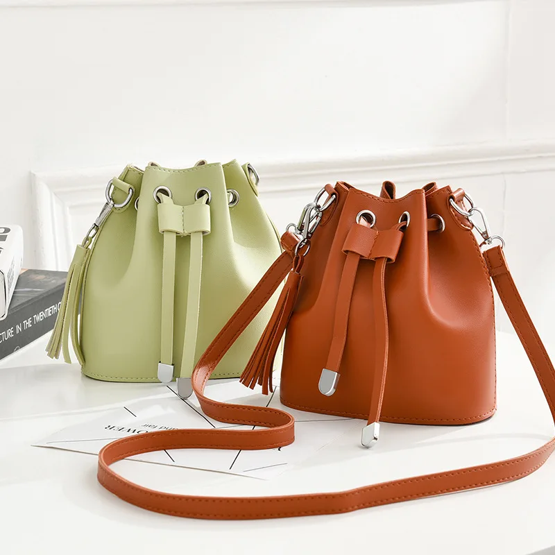 

Spring and Summer Ins Trend Net Red Korean Pu Single Shoulder Diagonal Cross Bucket Bag Female 2021 New Fashion Satchels