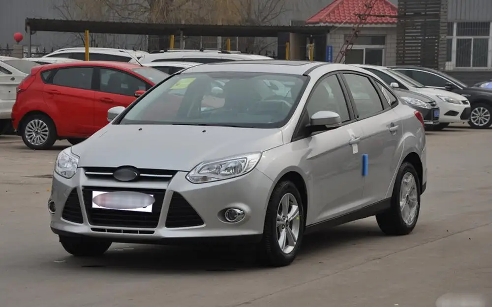Крышка налобного фонаря для Ford Focus MK3 12-14 | Автомобили и мотоциклы