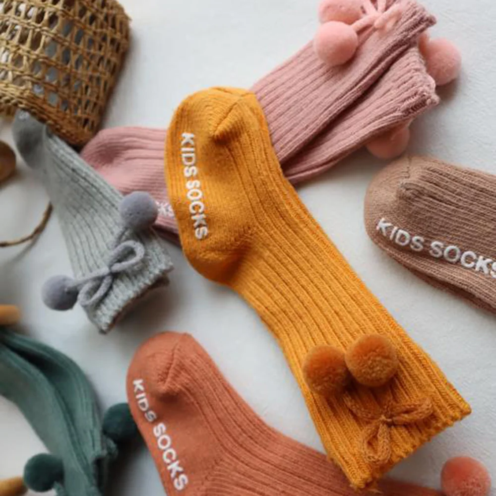 

Unisex Children Hair Ball Knee High Socks Baby Toddler Infant In Tube Socks For Girls Boys Autumn Winter Knitted Socks 0-3Y