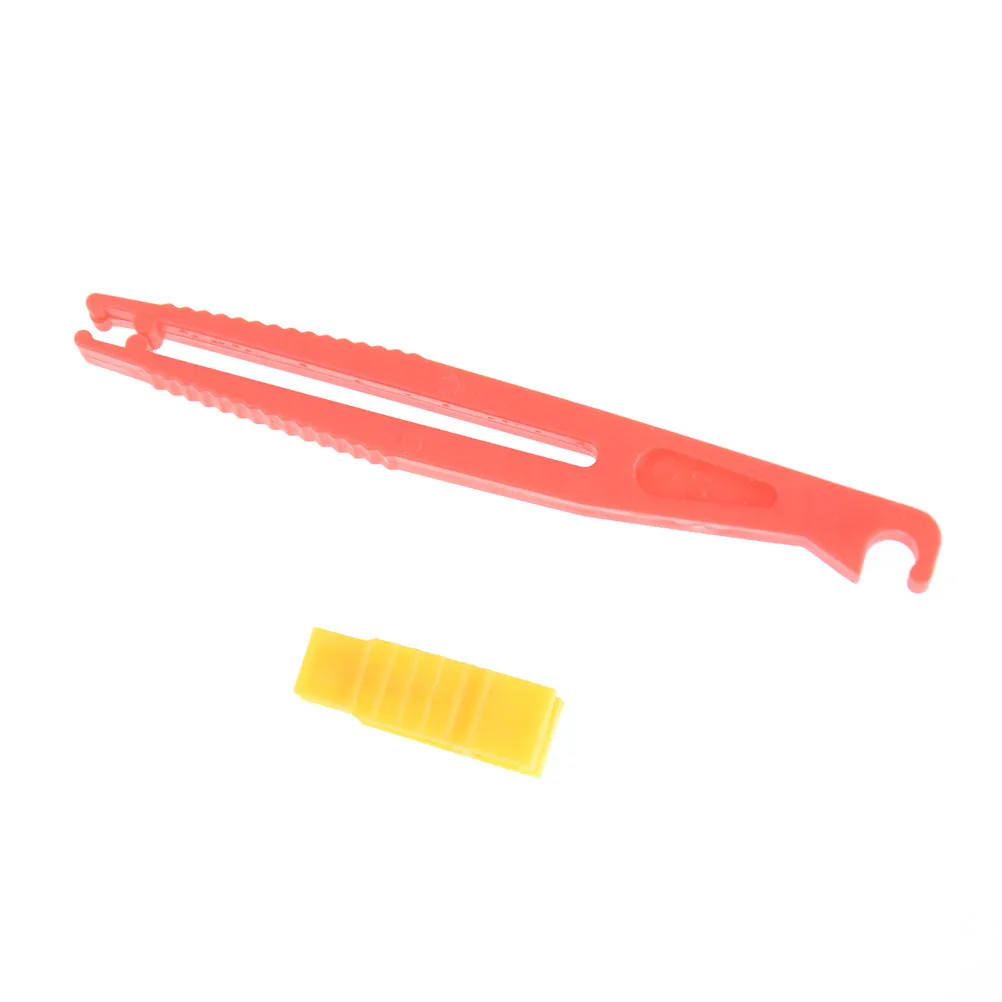 

1pcs/set Car Auto Van Blade Mini Fuse Puller Clip Holder Insert Extractor Removal Security Tool For ATS Car Feses Box