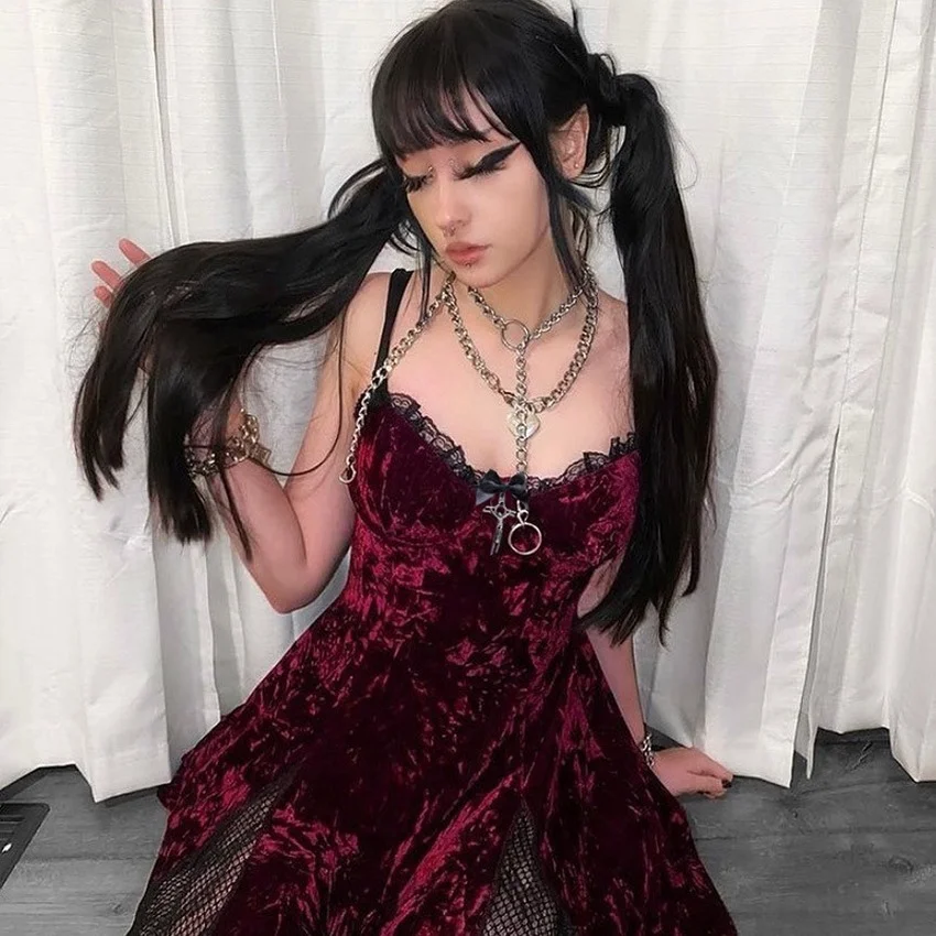 

2021 Halloween Sexy Witch Anime Cosplay Costume Medieval Renaissance Steampunk Gothic Style Dark Girl Sleeveless Velvet Dress