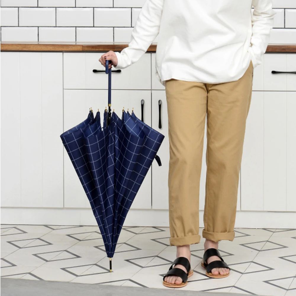 Японский длинный зонт от дождя Tiohoh Женский клетчатый Стильный ветрозащитный для