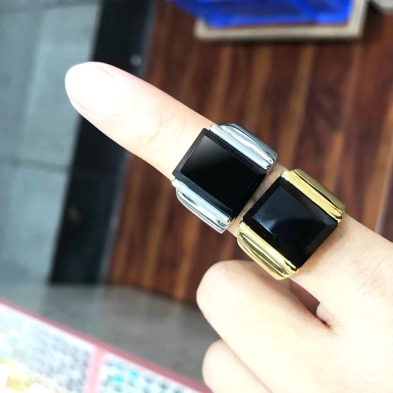 2020 Dignified Black Stone Stainless Steel Gold Square Signet Ring for Men Women Pinky Rings Male Wealth and Rich Status Jewelry