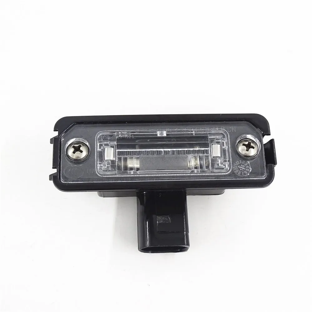 1 шт., лампа для заднего номерного знака VW Passat B6 Beetle Polo Eos Amarok Scirocco Seat Altea 1J6943021B 1J6 943 021 B
