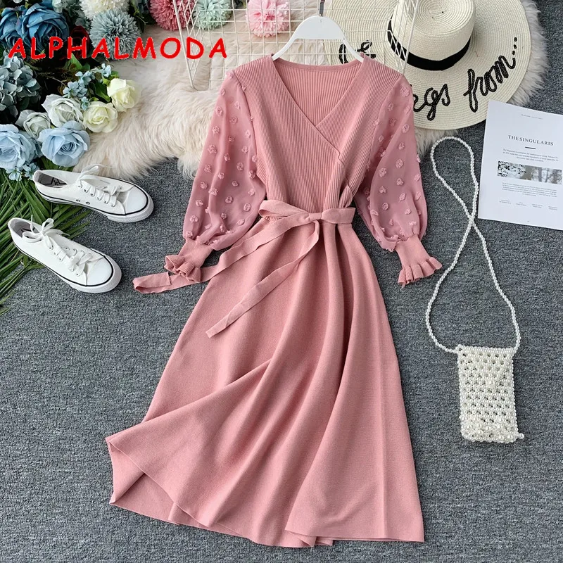 Женское трикотажное платье ALPHALMODA шифоновое с рукавами три четверти V образным