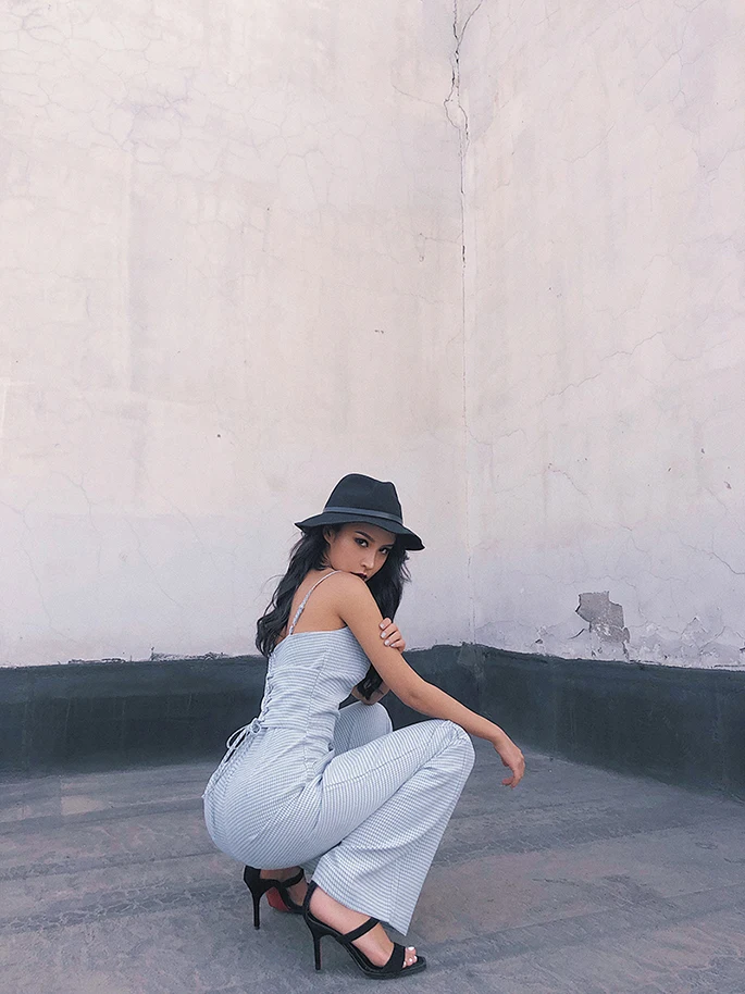 Новинка 2019 модная женская одежда пикантные цельнокроеные широкие брюки без