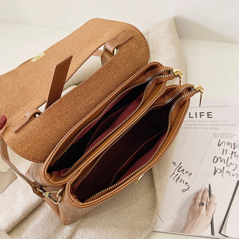 

2021 Winter New Fashion Shoulder Bag Ladies Messenger Bag Casual Small Bag Stone Pattern Handbag Mobile Phone Bag Wallet