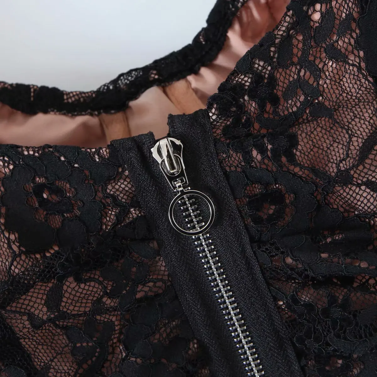 

Blouses & Shirts