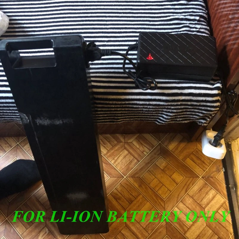 Умное зарядное устройство для литий ионных аккумуляторов DC 67 2 в А