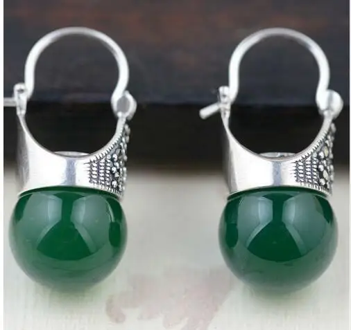 Nobility с натуральными драгоценными камнями светильник-зеленые серьги из камня