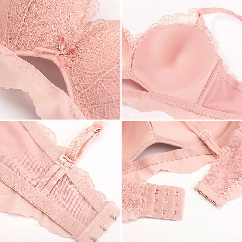 Комплект женского кружевного нижнего белья из трусов и бюстгальтера без